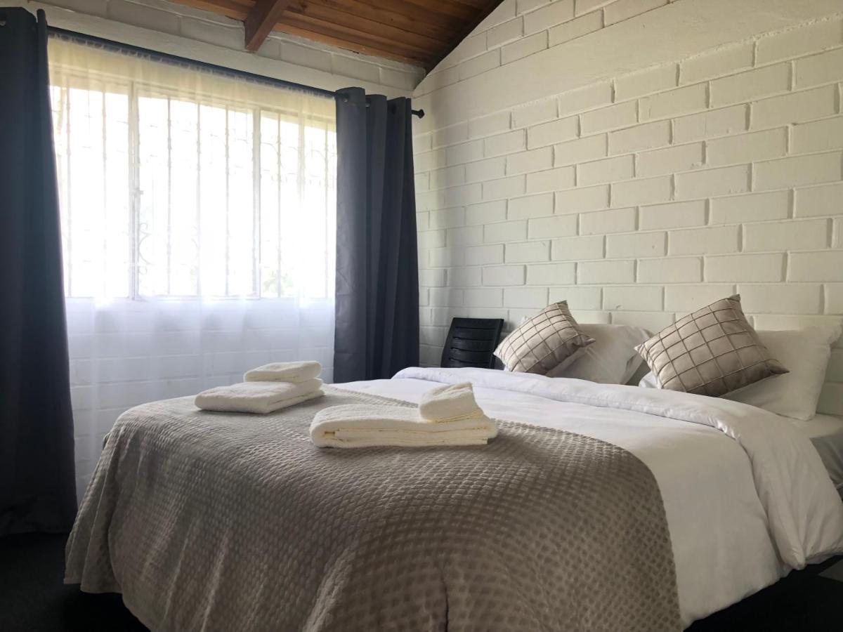 High-End Holiday Cabin - Tungurahua Hot Springs Баньос Экстерьер фото